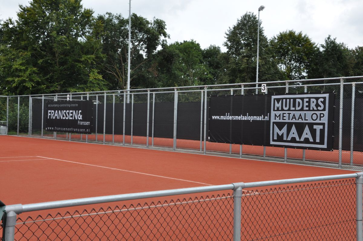 sv_aspargos_en_tc_grubbenvorst_2015_33_20150910_1196645950